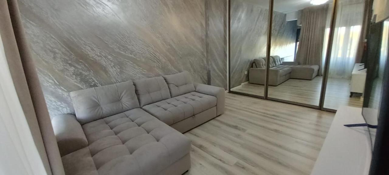 Voluntari North Pipera Apartment W Parking & Self Check In מראה חיצוני תמונה